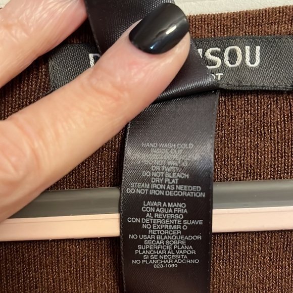 Bisou Bisou bronze tank top Size L but runs small (see measurements) - Picture 3 of 5